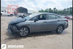 نيسان فيرسا